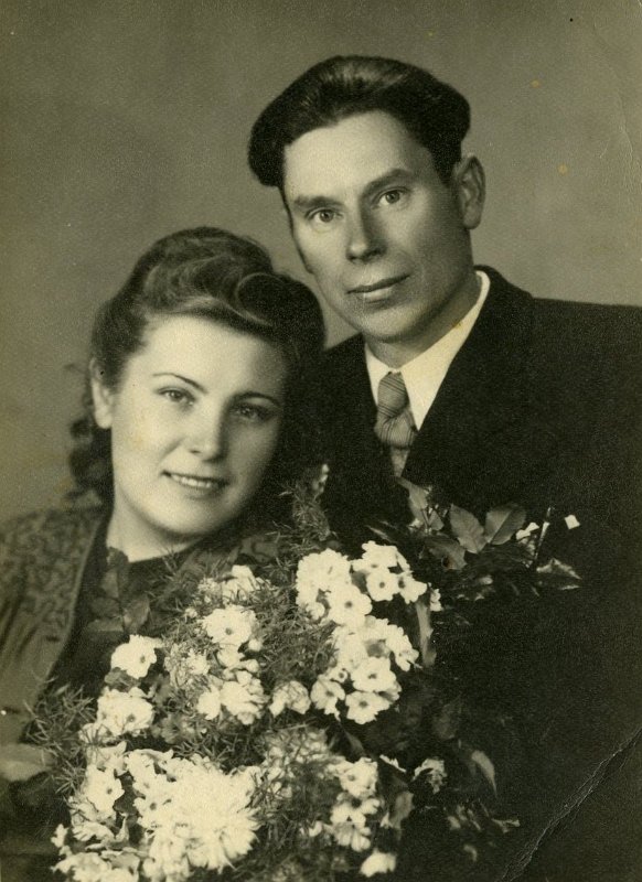 KKE 4065.jpg - Edmund i Berta Snarscy, Wilno, 9 X 1948 r.